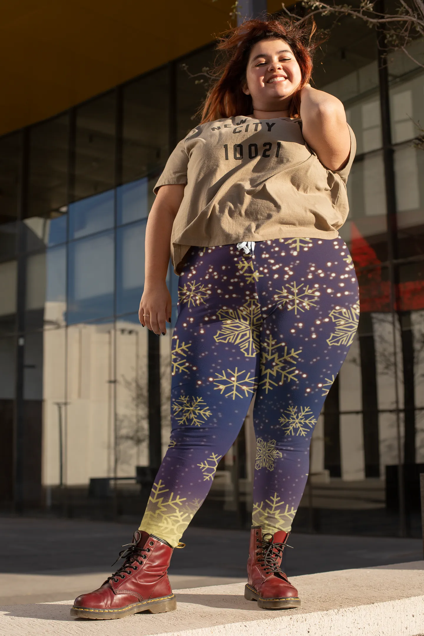 Curve Leggings (14-18 UK Size) - Golden Snowflakers