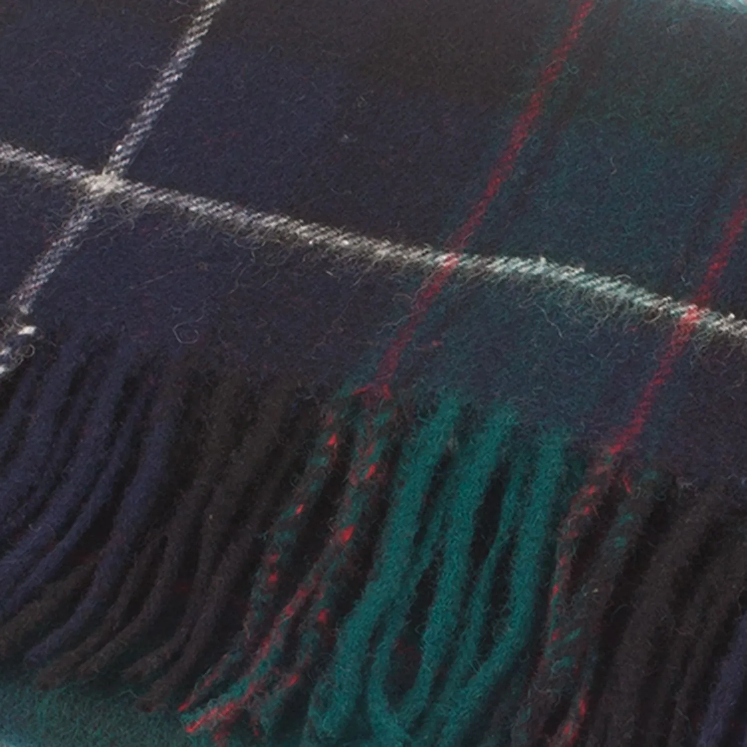 Lambswool Scottish Tartan Clan Scarf  Macrae Hunting