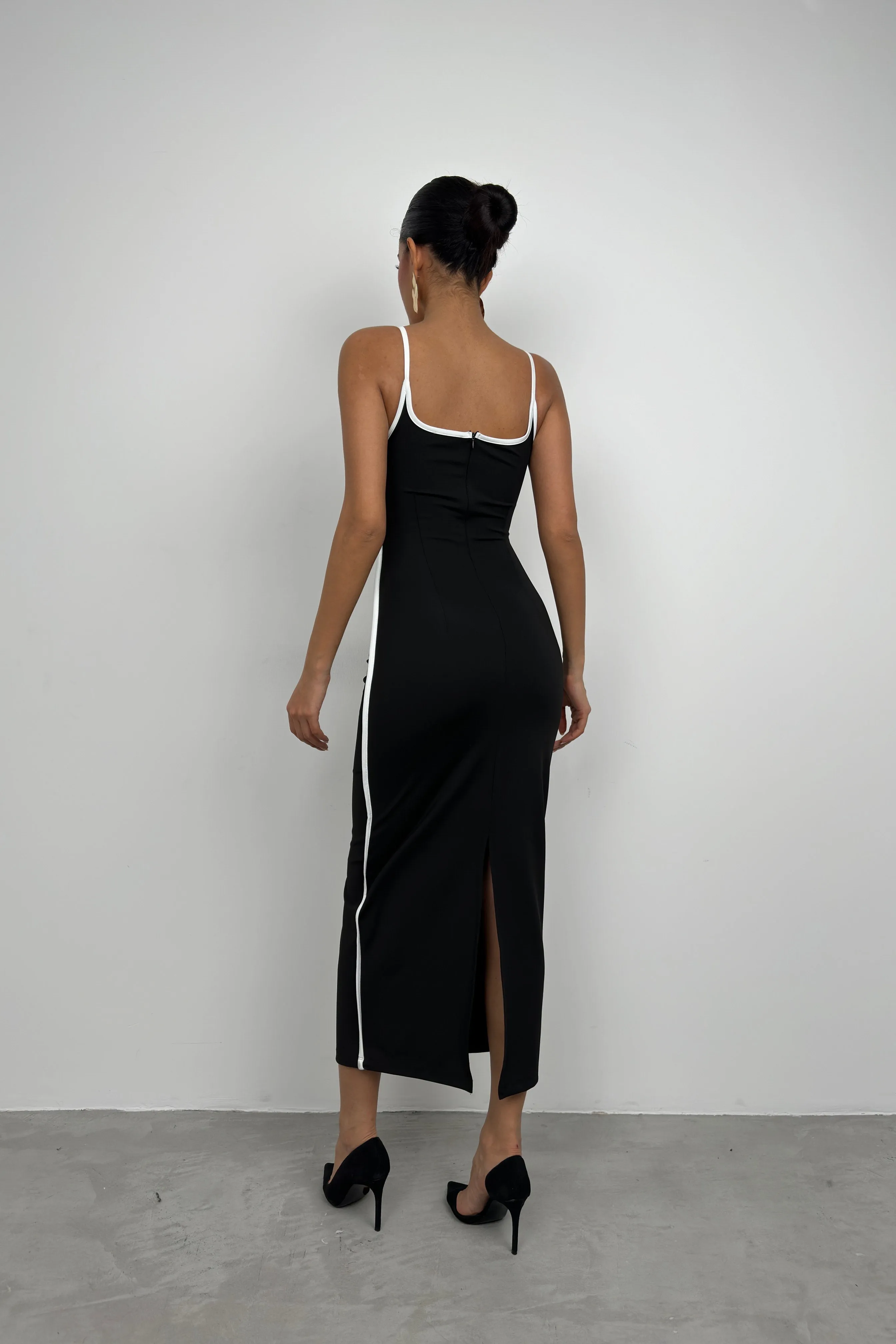 Line Detail Bodycon Maxi Dress