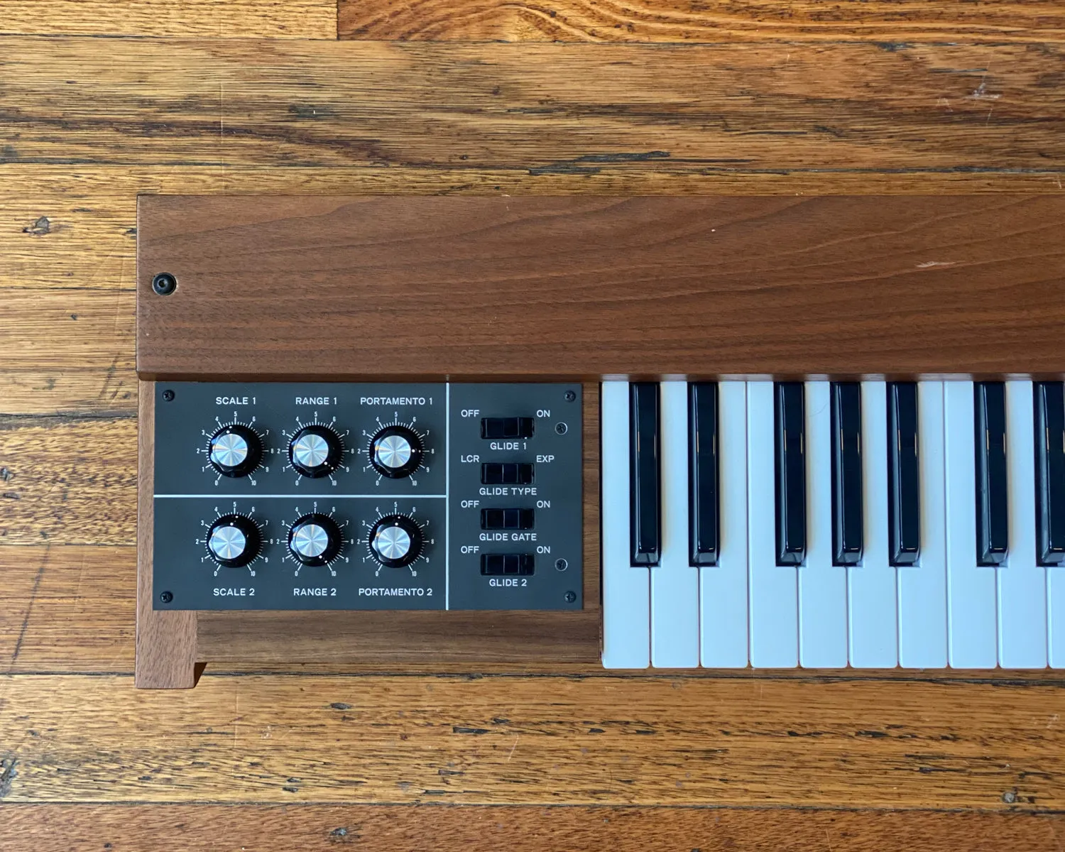 Moog Model 15   953 Duophonic Keyboard