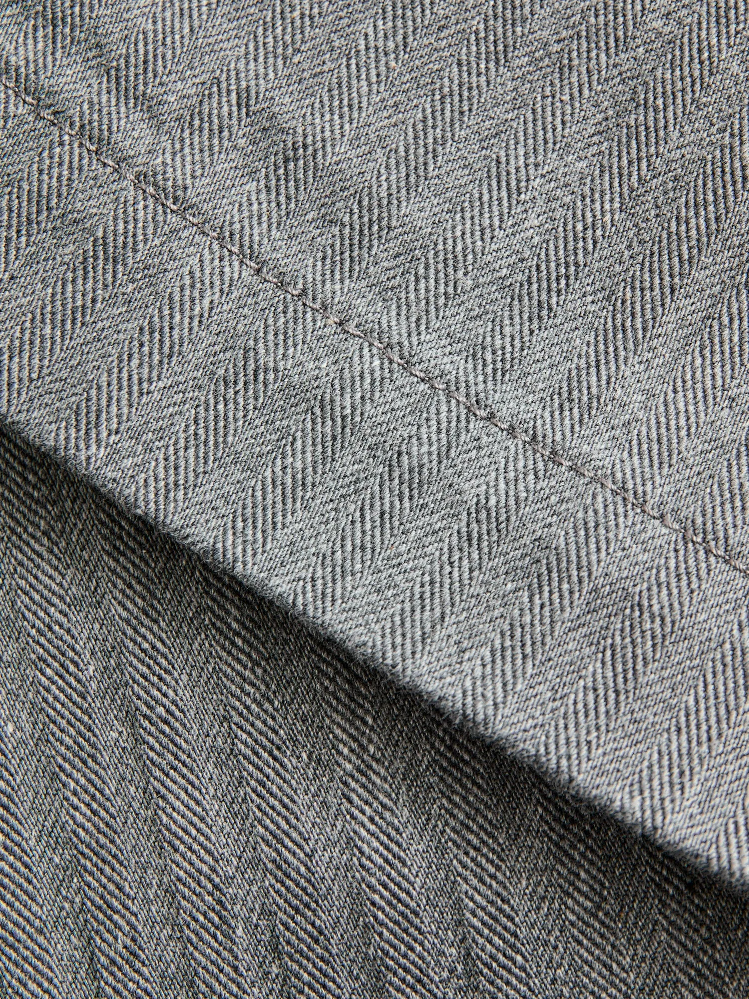 Stretch Herringbone Trousers in Heather Grey